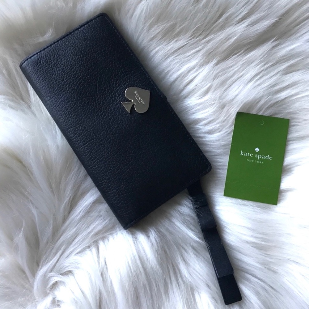 *LIKE NEW KATE SPADE Stacy Wallet✨
